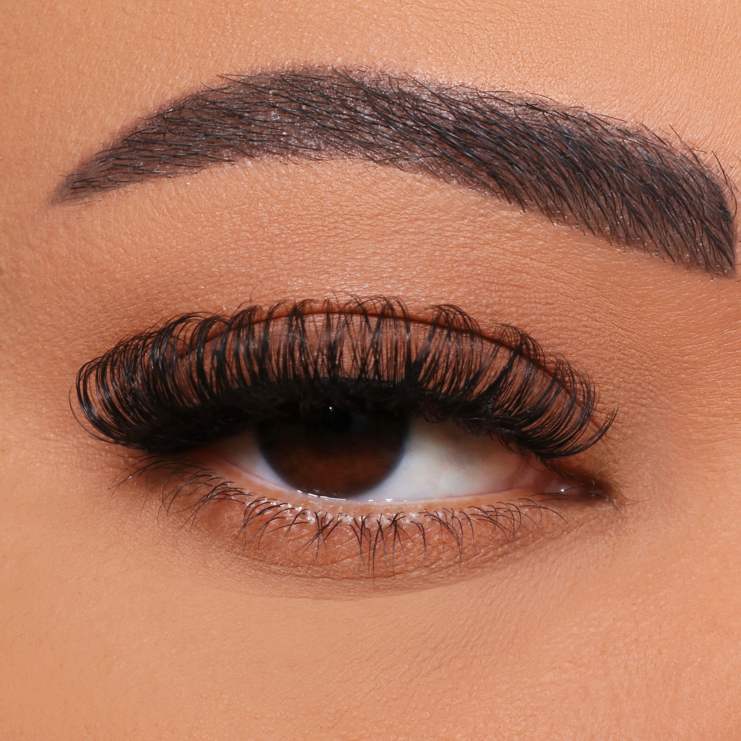 Πώς να DIY multi-flower βλεφαρίδες;